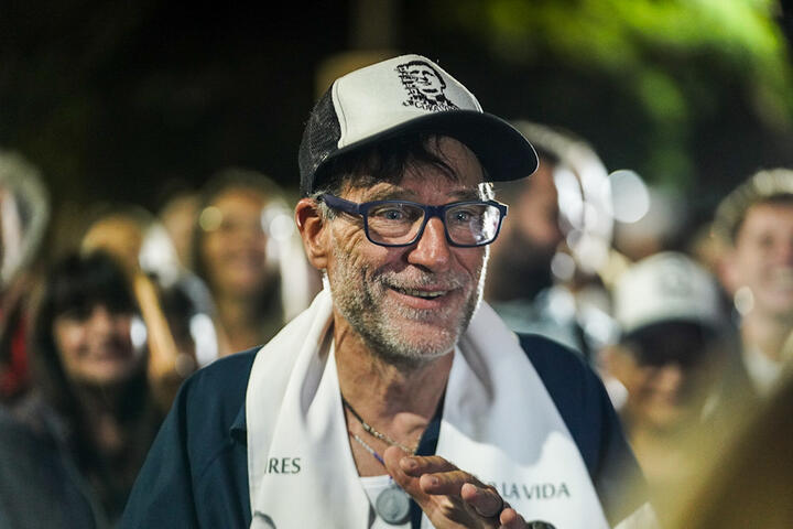 Padre Paco Oliveira en Tribunales