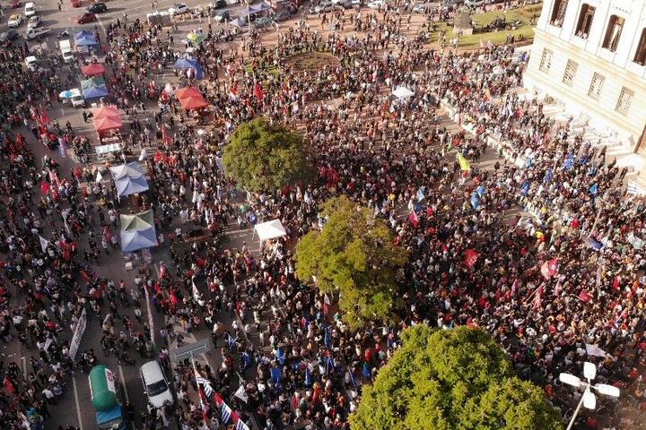 Paro y movilización contra reforma jubilatoria