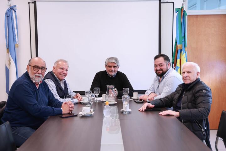 Reunión del Ministro de Trabajo de PBA con integrantes de la CGT Regional La Plata