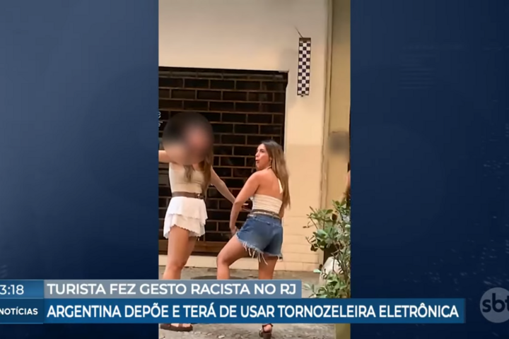 Agostina Páez racista