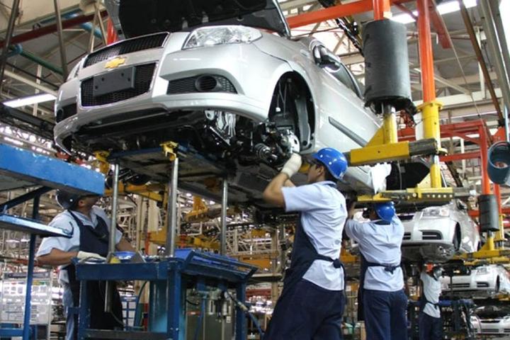 Despedidos en la industria automotriz