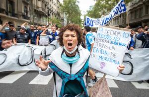 Reopresión marcha de los jubilados e hinchas_Daniela Amdan_12.03.2025