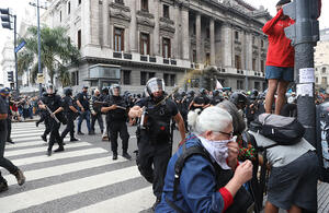 Represión a jubilados (12.03.2025)_Noelia Guevara