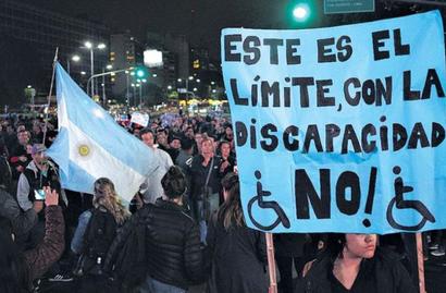 Marcha contra el ajuste en discapacidad