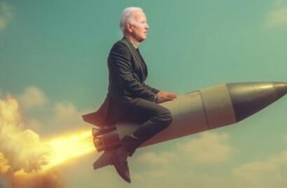Biden montando un misil