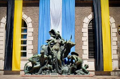 grupo escultórico La Republica Argentina 
